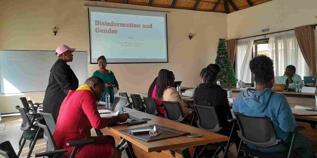 Ms Grace Githaiga training of Bungoma county female journalists on Media Women in technology